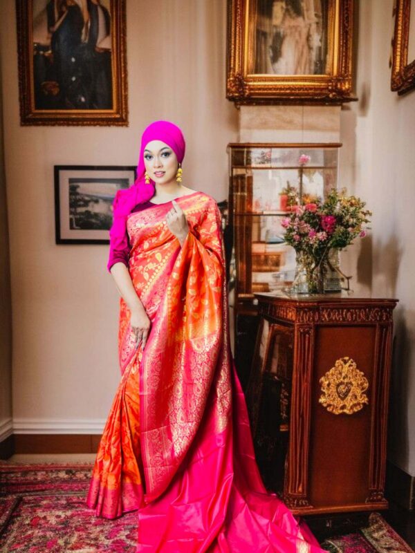 Katan Saree (Raspberry Red)